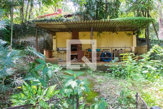 Área externa de casa à venda com 3 quartos, 180m² em Nova Sousas (sousas), Campinas