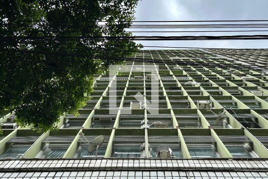 Fachada de apartamento à venda com 2 quartos, 73m² em Centro, Rio de Janeiro