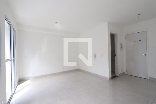 Studio - ambiente quarto de kitnet/studio à venda com 1 quarto, 28m² em Vila Ema, São Paulo