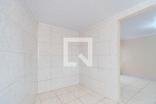 Cozinha e Área de Serviço de apartamento para alugar com 2 quartos, 64m² em Glória, Porto Alegre