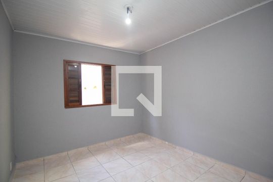 Quarto 1 de casa para alugar com 2 quartos, 50m² em Vila Bruna, São Paulo