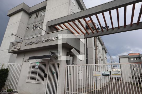 Fachadado condomínio  de apartamento à venda com 3 quartos, 63m² em Igara, Canoas
