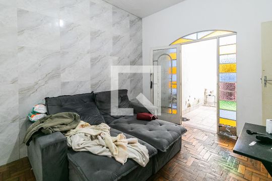 Sala de casa à venda com 2 quartos, 450m² em São Joaquim , Contagem