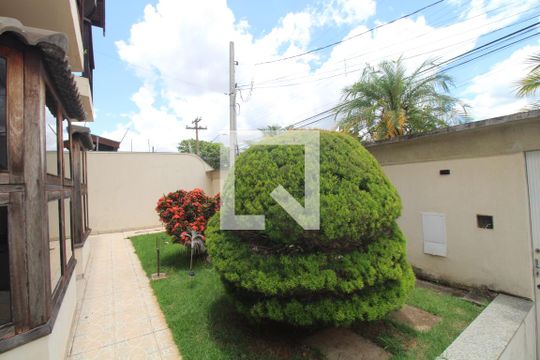 Área comum de casa à venda com 4 quartos, 284m² em Loteamento Parque das Hortências (sousas), Campinas
