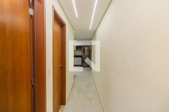 Corredor de apartamento à venda com 2 quartos, 44m² em Ponte Rasa, São Paulo