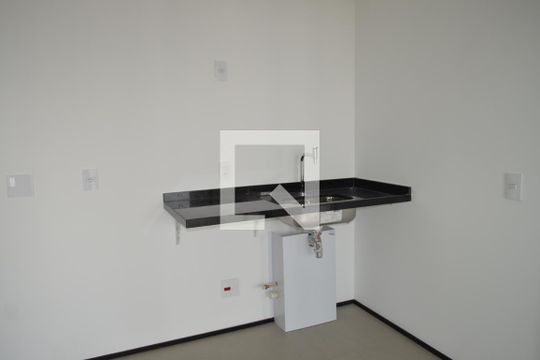Cozinha de apartamento para alugar com 2 quartos, 47m² em Paraíso, São Paulo