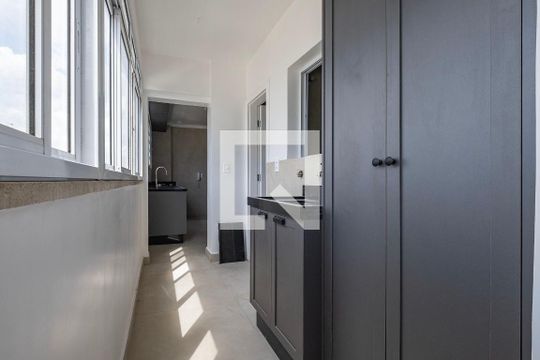 Área de Serviço de apartamento à venda com 2 quartos, 80m² em Sumaré, São Paulo
