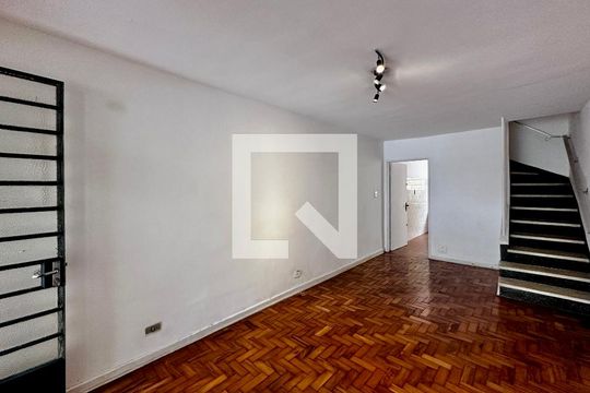 Casa à venda com 2 quartos, 70m² em Campo Belo, São Paulo