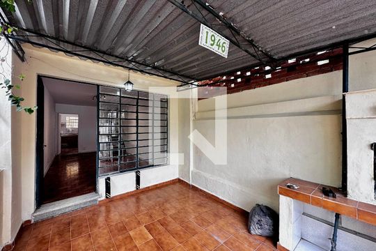 Garagem de casa à venda com 2 quartos, 70m² em Campo Belo, São Paulo