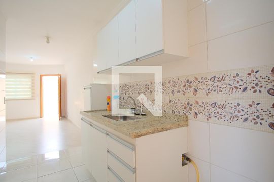 Cozinha de casa de condomínio à venda com 3 quartos, 107m² em Vila Aricanduva, São Paulo