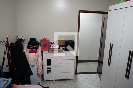 Quarto 1 de casa à venda com 3 quartos, 230m² em Jardim do Papai, Guarulhos