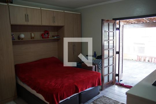 Quarto 2 de casa à venda com 3 quartos, 230m² em Jardim do Papai, Guarulhos