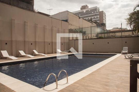 Área comum - Piscina de apartamento para alugar com 2 quartos, 50m² em Chácara Inglesa, São Paulo