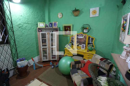 Sala de casa à venda com 4 quartos, 224m² em Taquara, Rio de Janeiro