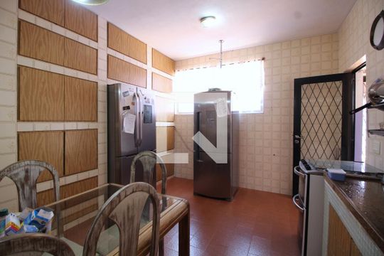 Cozinha de casa à venda com 4 quartos, 224m² em Taquara, Rio de Janeiro