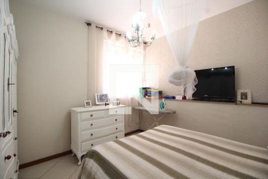 Quarto 1 de casa à venda com 4 quartos, 224m² em Taquara, Rio de Janeiro