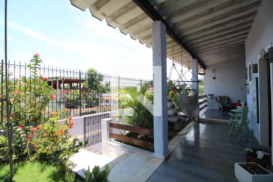 Varanda da Frente de casa à venda com 4 quartos, 224m² em Taquara, Rio de Janeiro