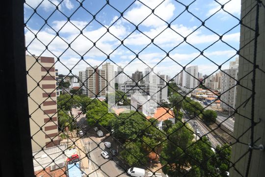 Quarto  - Vista de apartamento para alugar com 1 quarto, 50m² em Vila Itapura, Campinas