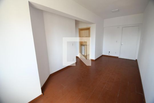 Sala de apartamento para alugar com 1 quarto, 50m² em Vila Itapura, Campinas