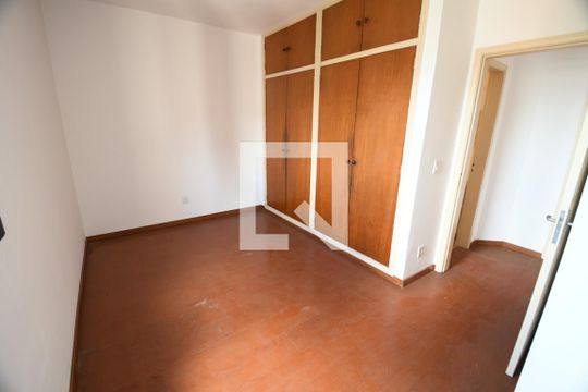 Quarto  de apartamento para alugar com 1 quarto, 50m² em Vila Itapura, Campinas