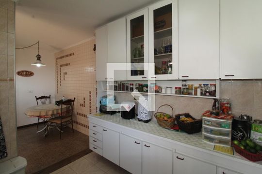Cozinha de casa à venda com 5 quartos, 260m² em Vila Barbosa, São Paulo