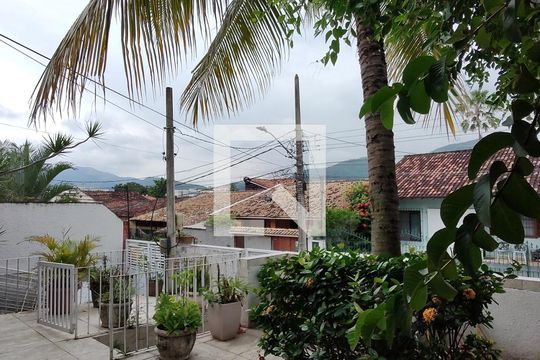 Quintal de casa de condomínio à venda com 3 quartos, 275m² em Taquara, Rio de Janeiro