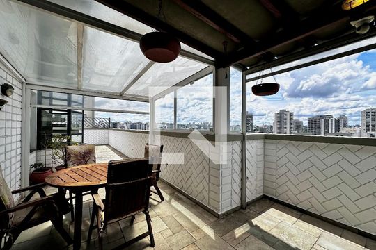 Varanda com Churrasqueira Superior de apartamento à venda com 3 quartos, 280m² em Brooklin, São Paulo