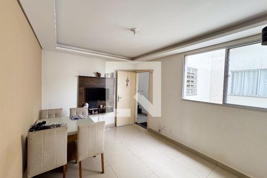 Sala de apartamento à venda com 2 quartos, 48m² em Califórnia, Belo Horizonte