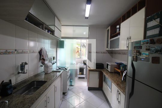 Cozinha de apartamento à venda com 2 quartos, 60m² em Jardim Paraiso, São Paulo