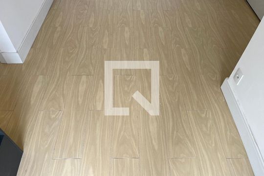 Sala de apartamento para alugar com 2 quartos, 41m² em Várzea da Barra Funda, São Paulo