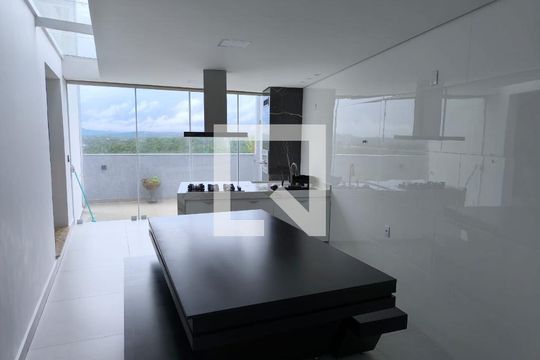 Cozinha de casa à venda com 3 quartos, 560m² em Tropical, Contagem