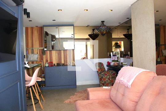 Sala de apartamento para alugar com 2 quartos, 68m² em Jardim Flor da Montanha, Guarulhos