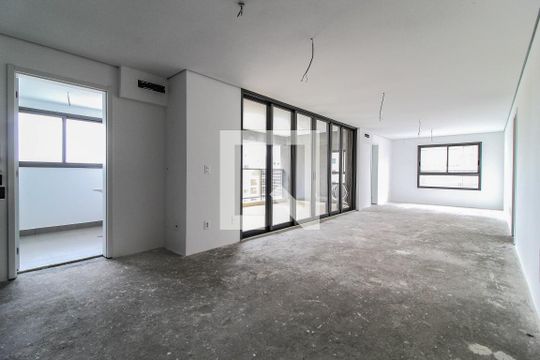 Sala/Cozinha de apartamento à venda com 2 quartos, 140m² em Vila Nova Conceição, São Paulo