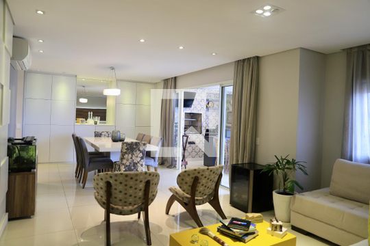 Sala de apartamento à venda com 3 quartos, 132m² em Chácara Inglesa, São Paulo