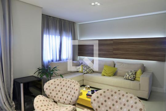 Sala de apartamento à venda com 3 quartos, 132m² em Chácara Inglesa, São Paulo