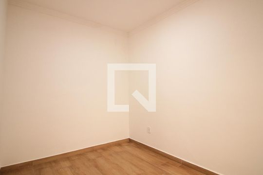 Quarto de casa à venda com 3 quartos, 155m² em Vila Carrão, São Paulo