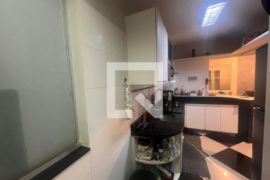 Área de Serviço de apartamento à venda com 2 quartos, 66m² em Guará I , Brasília