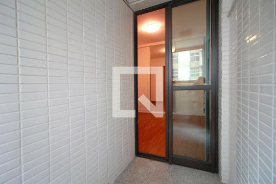 Varanda da Suite de apartamento à venda com 2 quartos, 95m² em Serra, Belo Horizonte