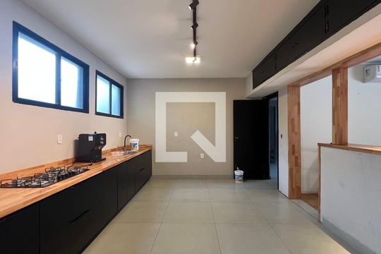Cozinha de casa à venda com 5 quartos, 520m² em Alto de Pinheiros, São Paulo
