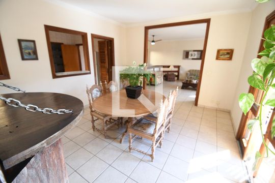 Sala Jantar de casa à venda com 3 quartos, 300m² em Loteamento Parque das Hortências (sousas), Campinas