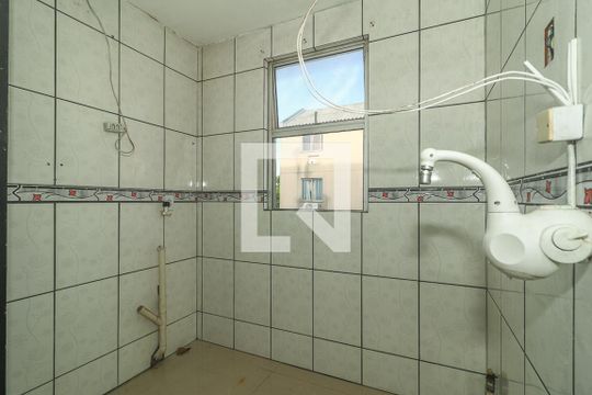 Cozinha de apartamento à venda com 2 quartos, 38m² em Mário Quintana, Porto Alegre