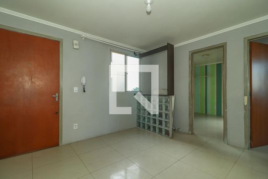 Sala de apartamento à venda com 2 quartos, 38m² em Mário Quintana, Porto Alegre