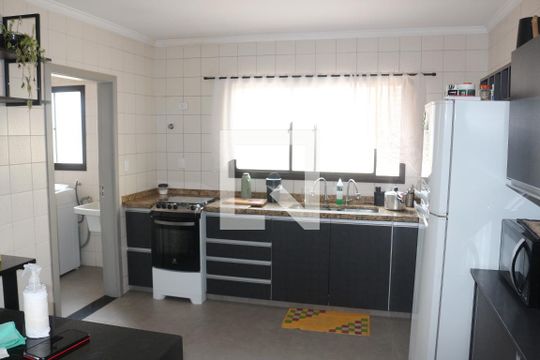 Cozinha de apartamento à venda com 3 quartos, 124m² em Santo Antônio, São Caetano do Sul
