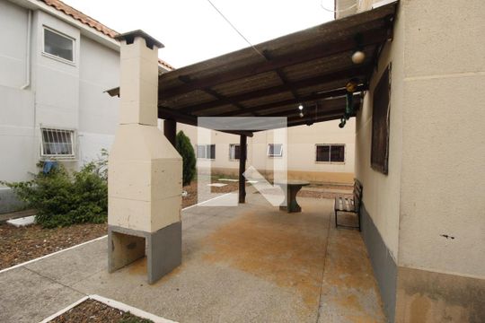 Área comum - Churrasqueira de apartamento para alugar com 2 quartos, 42m² em Maria Regina, Alvorada