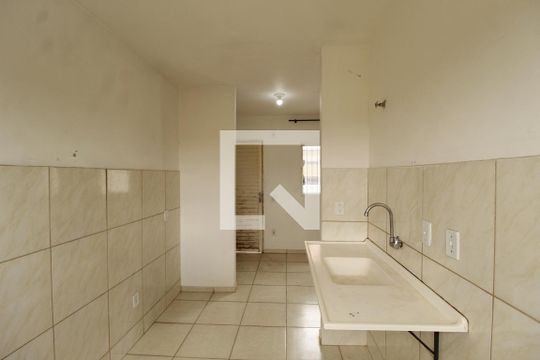 Cozinha de apartamento para alugar com 2 quartos, 42m² em Maria Regina, Alvorada
