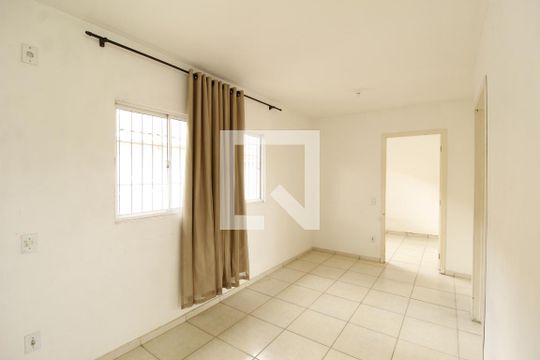 Apartamento para alugar com 2 quartos, 42m² em Maria Regina, Alvorada