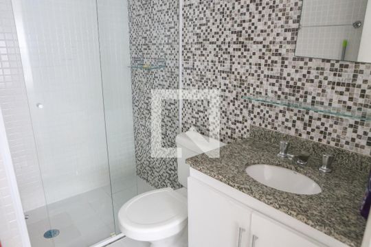 Banheiro da Suíte de apartamento para alugar com 1 quarto, 42m² em Barra Funda, São Paulo