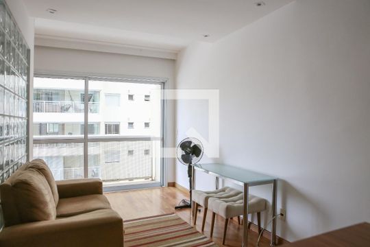Sala de apartamento para alugar com 1 quarto, 42m² em Barra Funda, São Paulo