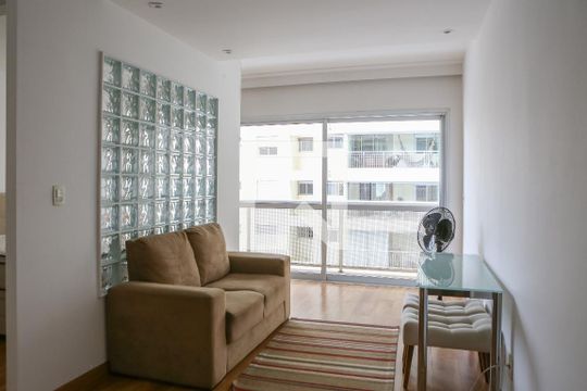 Apartamento para alugar com 1 quarto, 42m² em Barra Funda, São Paulo