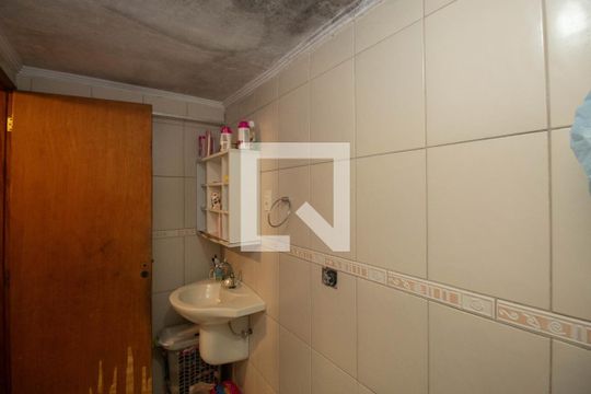 Banheiro 2 de casa à venda com 4 quartos, 180m² em Parque Novo Mundo, São Paulo